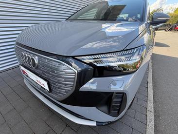 Audi Q4 E-tron 35 E-tron — photo 9