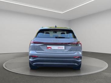 Audi Q4 E-tron 35 E-tron — photo 7