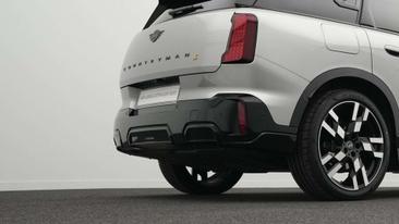 Mini Countryman Cooper SE ALL4 — photo 17