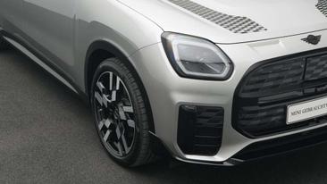 Mini Countryman Cooper SE ALL4 — photo 21
