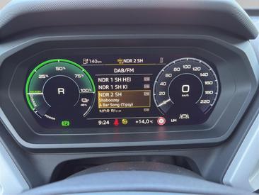 Audi Q4 E-tron 35 E-tron — photo 19