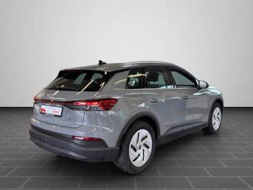 Audi Q4 E-tron 40 E-tron — photo 2