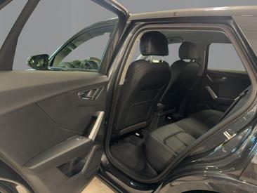 Audi Q2 Advanced 35 TFSI S Tronic — photo 11
