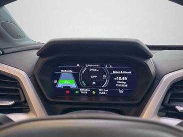 Audi Q4 E-tron 40 E-tron — photo 10