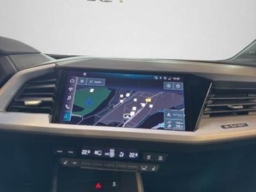 Audi Q4 E-tron 40 E-tron — photo 11
