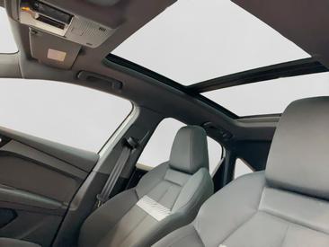 Audi Q4 Sportback E-tron 40 E-tron — photo 11