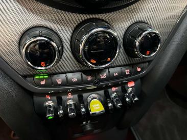 Mini Countryman Cooper SE ALL4 — photo 22