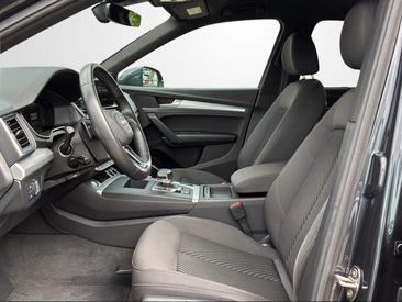 Audi Q5 TFSI E 50 TFSI E Quattro S Tronic — photo 8