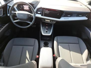 Audi Q4 E-tron 40 E-tron — photo 21