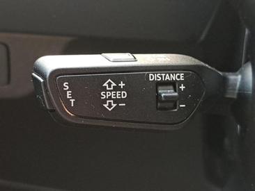 Audi Q4 E-tron 40 E-tron — photo 23