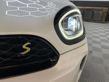 Mini Countryman Cooper SE ALL4 — photo 50
