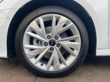 Audi A3 Sportback TFSI E TFSI E S Tronic — photo 18