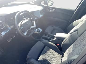 Audi Q4 E-tron 40 E-tron — photo 9