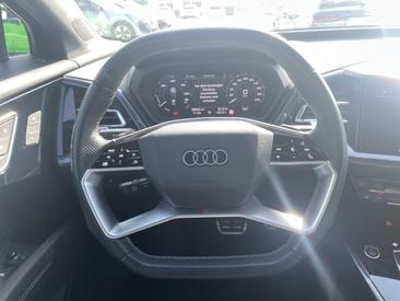 Audi Q4 E-tron 40 E-tron — photo 17