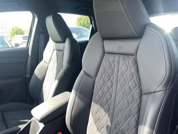 Audi Q4 E-tron 40 E-tron — photo 25