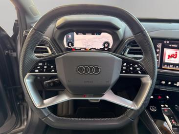 Audi Q4 E-tron 50 E-tron Quattro — photo 10
