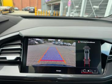 Audi Q4 E-tron 50 E-tron Quattro — photo 17