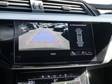 Audi E-tron S Line 55 Quattro — photo 12