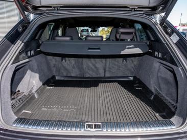 Audi Q8 E-tron S Line 50 E-tron Quattro — photo 10