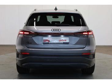 Audi Q4 E-tron 45 E-tron — photo 6