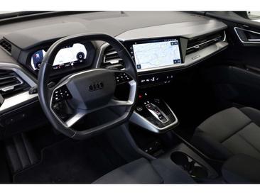 Audi Q4 E-tron 45 E-tron — photo 9