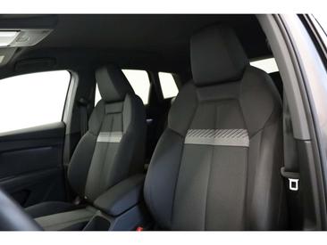 Audi Q4 E-tron 45 E-tron — photo 10