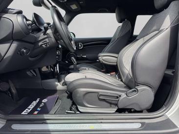 Mini 3 Portes Berline Cooper SE — photo 18