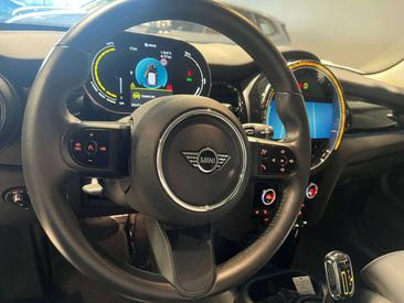 Mini 3 Portes Berline Cooper SE — photo 15
