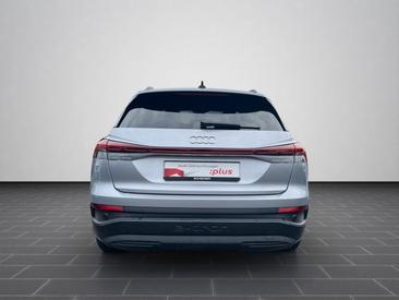 Audi Q4 E-tron 45 E-tron — photo 6