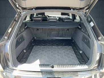 Audi Q8 E-tron S Line 50 E-tron Quattro — photo 14