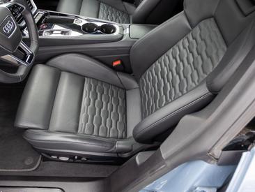 Audi E-tron GT Quattro E-tron Quattro — photo 14