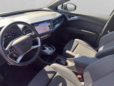Audi Q4 E-tron 40 E-tron — photo 11