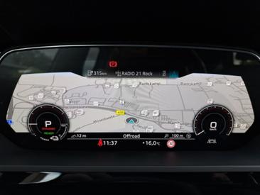 Audi Q8 Sportback E-tron Advanced 50 E-tron Quattro — photo 19