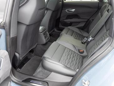 Audi E-tron GT Quattro E-tron Quattro — photo 24