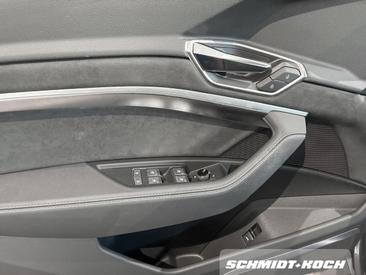 Audi Q8 Sportback E-tron Advanced 50 E-tron Quattro — photo 15