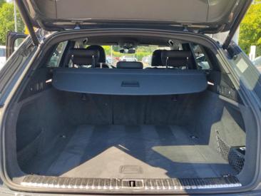 Audi Q8 E-tron S Line 50 E-tron Quattro — photo 14