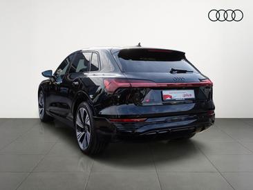 Audi Q8 E-tron S Line 50 E-tron Quattro — photo 7