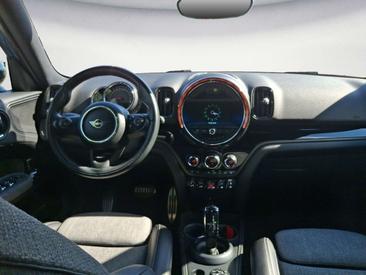 Mini Countryman Cooper S ALL4 — photo 11