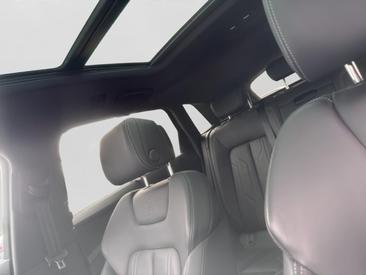Audi Q8 E-tron S Line 50 E-tron Quattro — photo 11