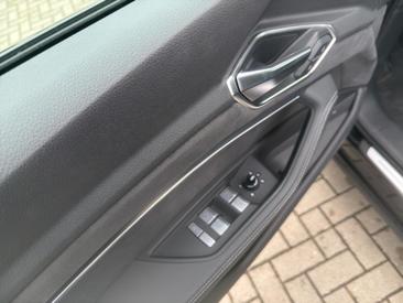 Audi Q8 E-tron S Line 50 E-tron Quattro — photo 12