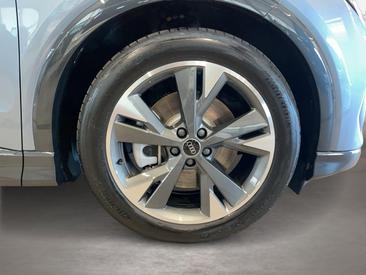 Audi Q4 E-tron 45 E-tron Quattro — photo 6