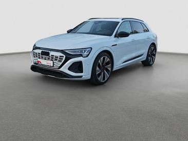 Audi Q8 E-tron S Line 50 E-tron Quattro — photo 2
