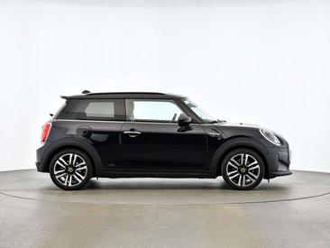 Mini 3 Portes Berline Cooper SE — photo 2