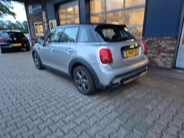 Mini 3 Portes Berline Cooper C — photo 5