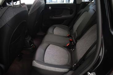 Mini Countryman Cooper SE ALL4 — photo 9