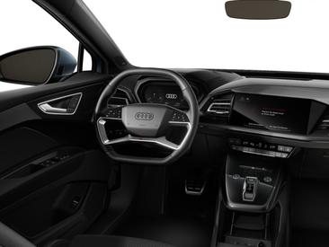 Audi Q4 E-tron 45 E-tron — photo 8