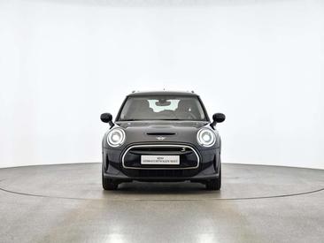 Mini 3 Portes Berline Cooper SE — photo 16
