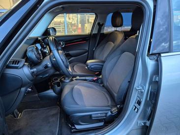 Mini 3 Portes Berline Cooper C — photo 10
