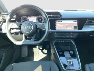 Audi A3 Sportback 35 TFSI — photo 13