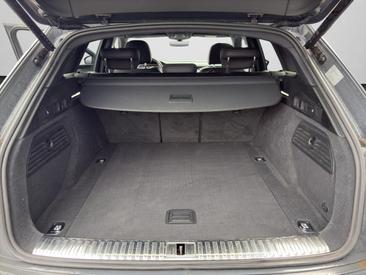 Audi Q8 E-tron Advanced 50 E-tron Quattro — photo 15